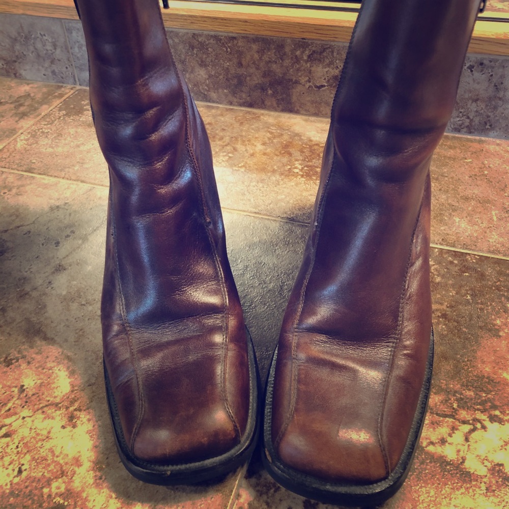 Banana Republic Cognac Brown Leather boots